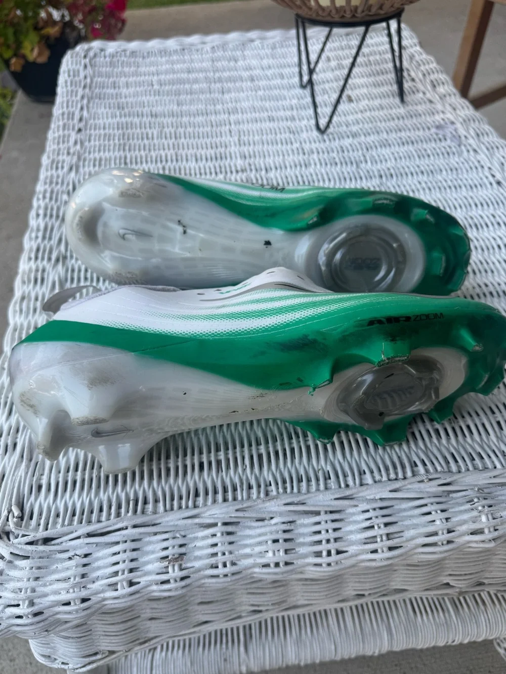 Nike Vapor Pro 1 Football Cleats White Stadium Green HM8850-100 Men’s 9